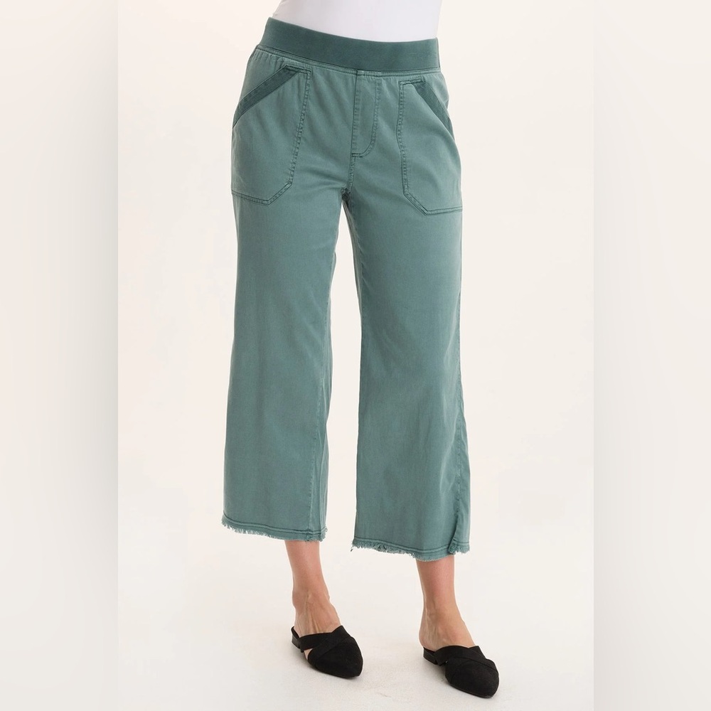 XCVI
DAGA TENCEL FLARED LEG PULL-ON CROP PANT
 In Ocean Storm Pigment